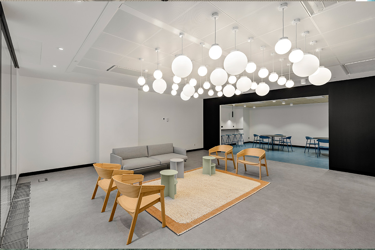 Interior Oficina Grupo Anaya