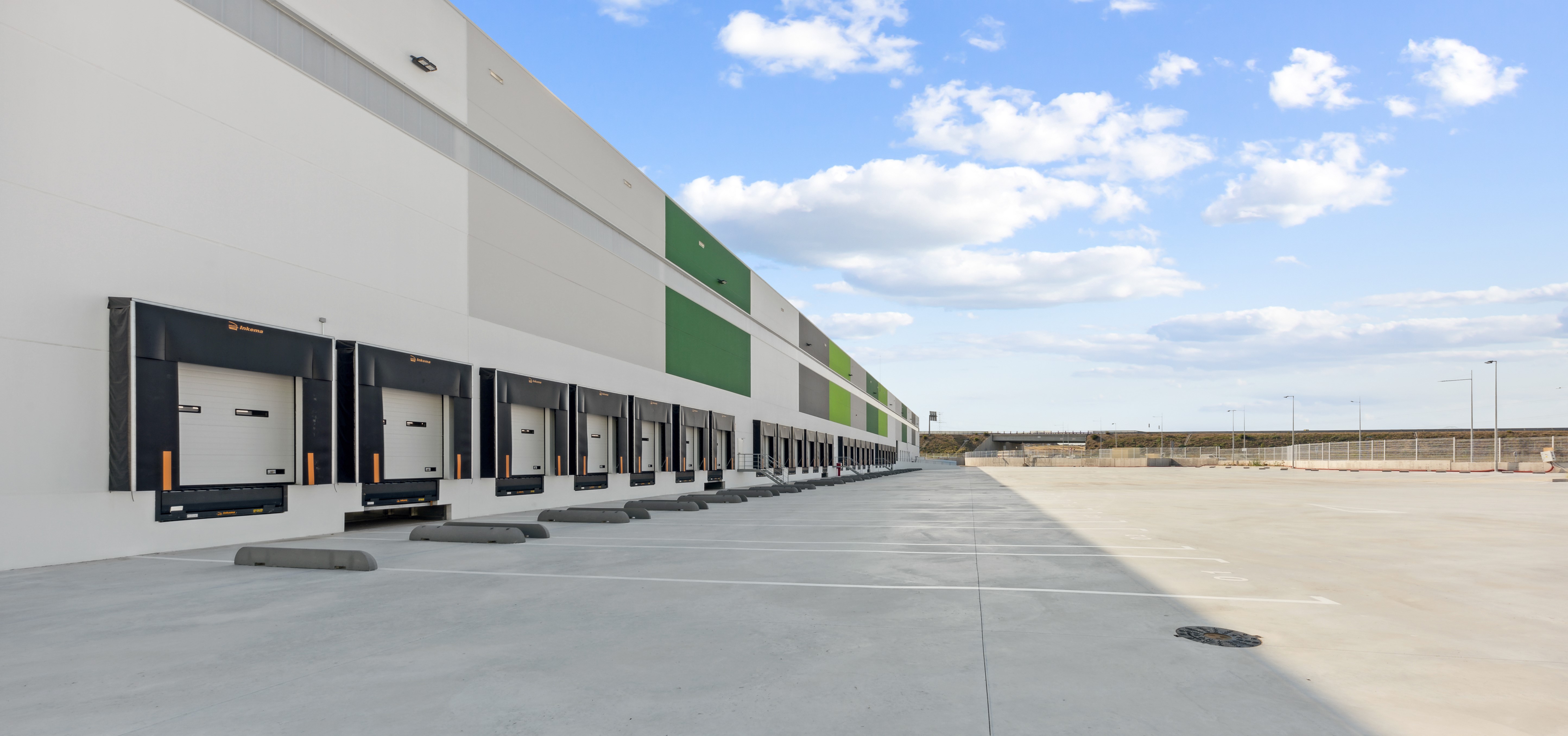 Muelles de carga exterior de la nave