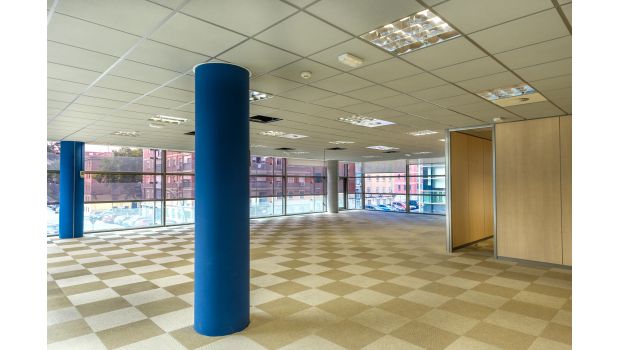 Interior del espacio de oficinas  3