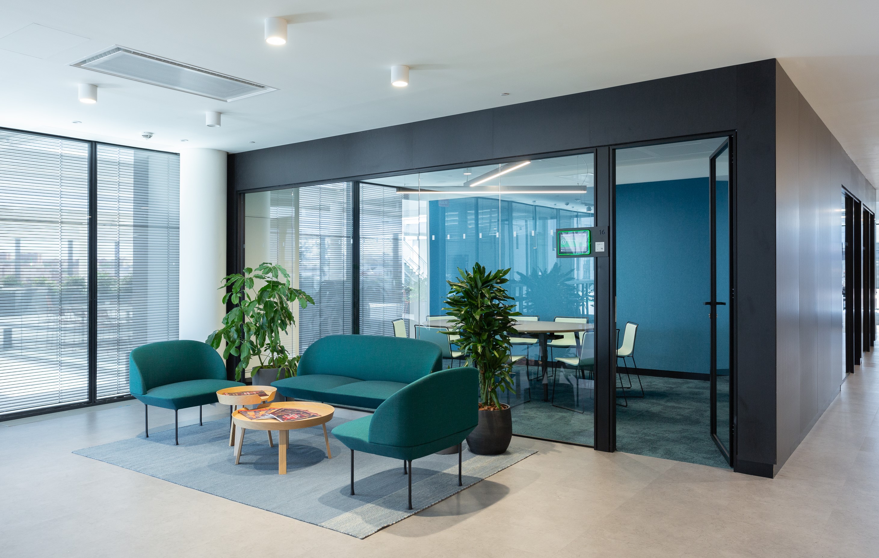 Sala de espera y sala de reuniones