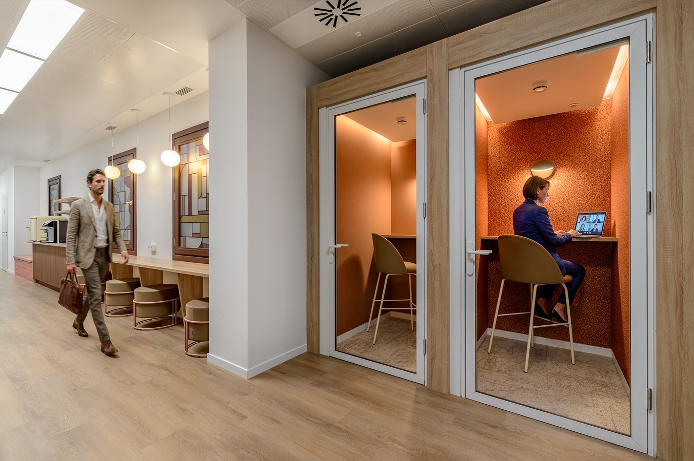 Phone booths en espacios flexibles de oficinas