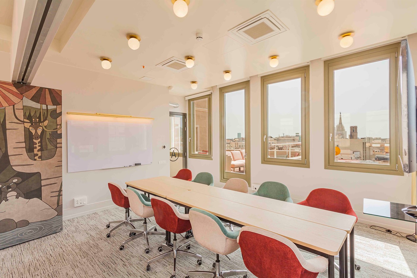 Interior sala de reuniones OneCoWork