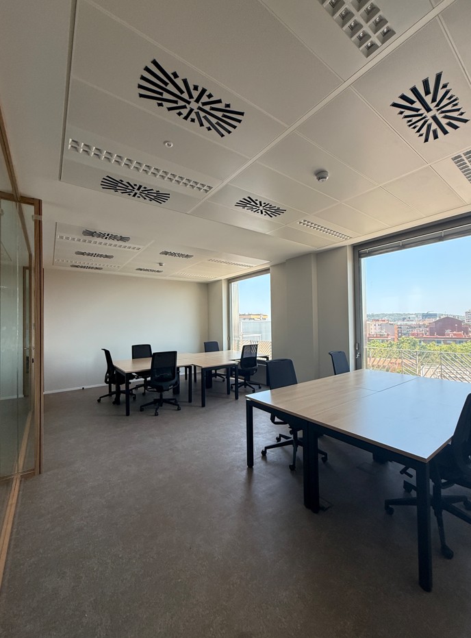 Interior oficinas coworking spaces Barcelona