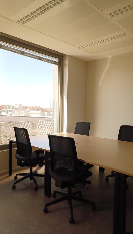 Interior oficinas coworking spaces Barcelona