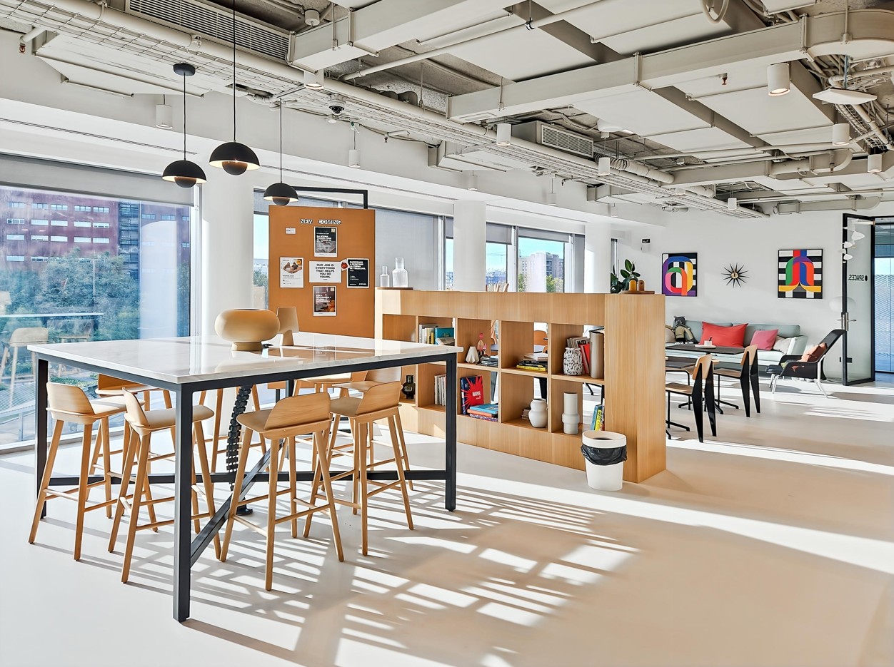 Interior zonas comunes spaces Barcelona
