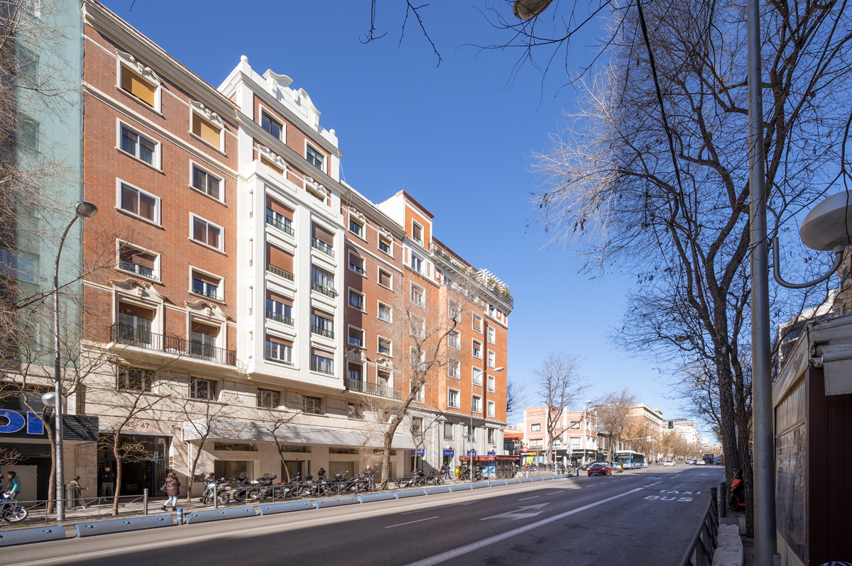 Fachada Oficinas Conde de Peñalver 45