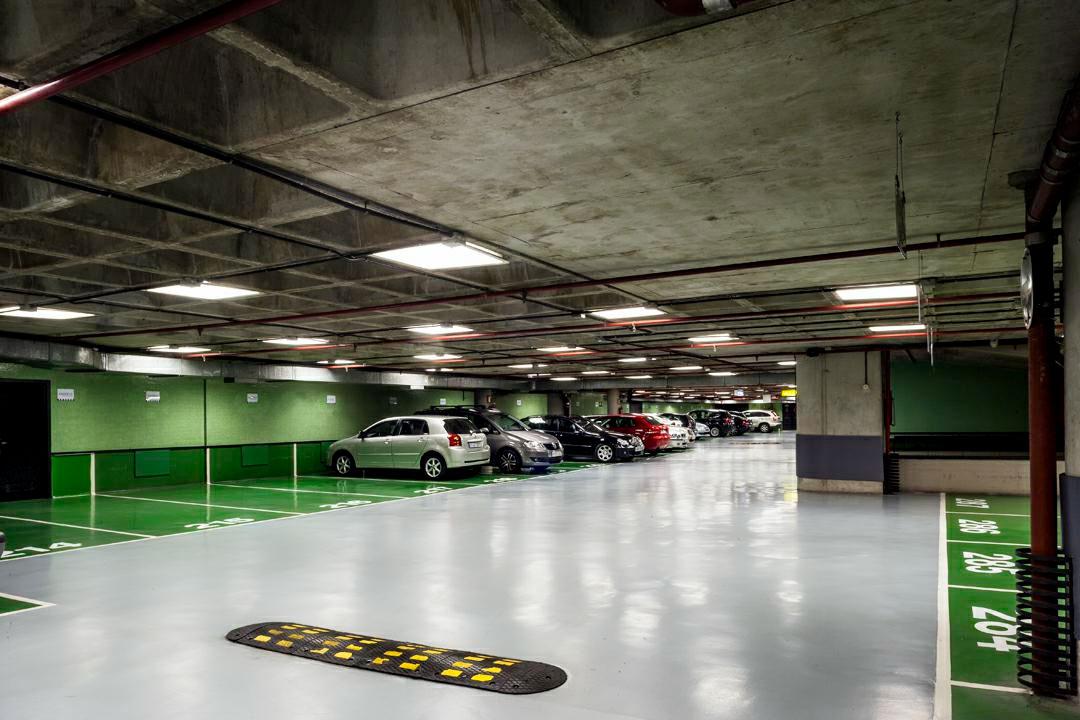 Parking oficina Salvador Madariaga