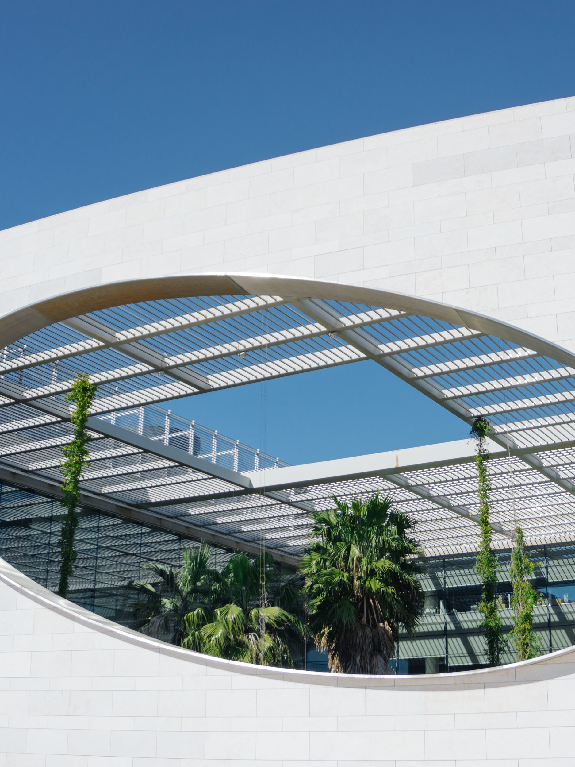 Informe de inversión edificio con plantas