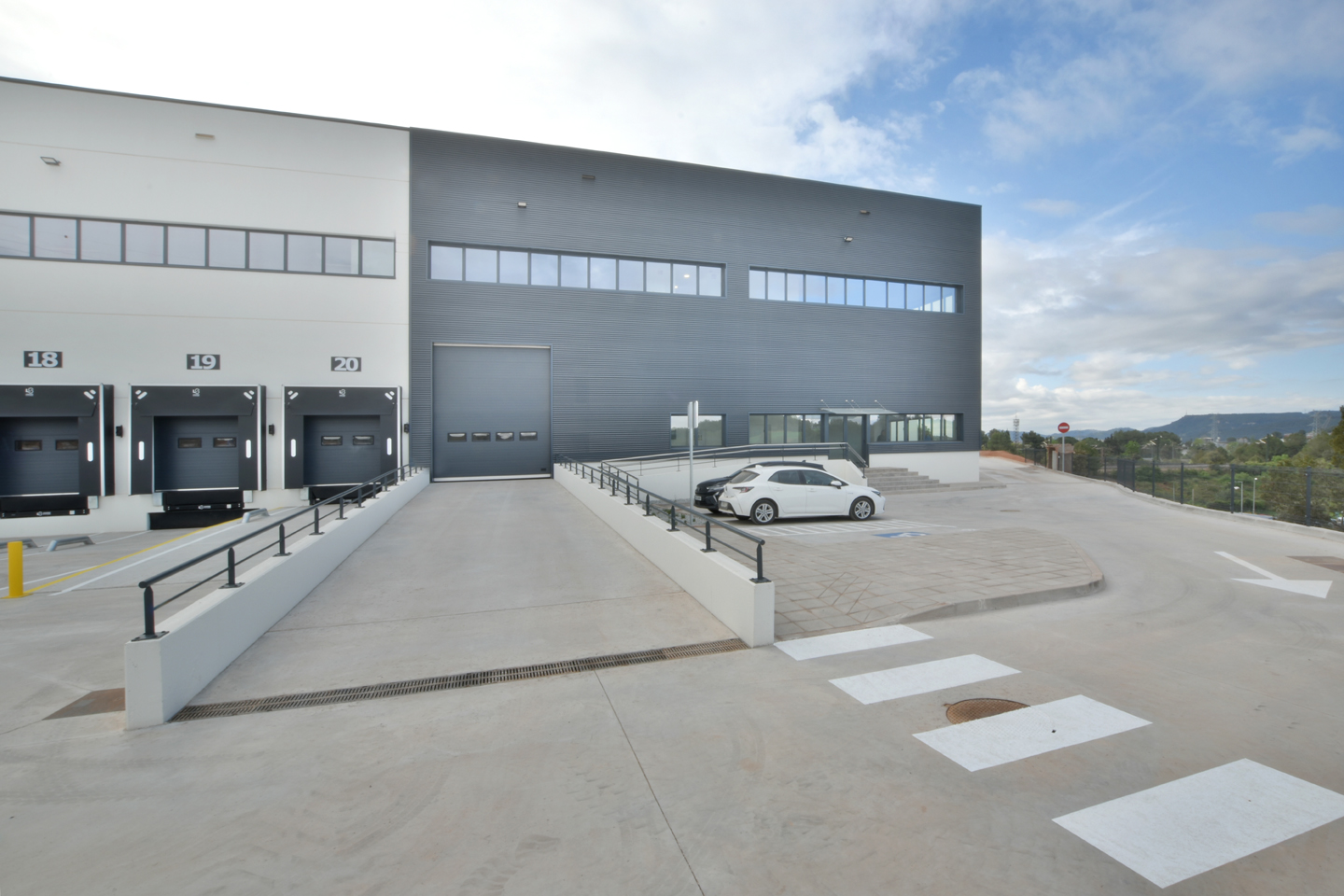 Parking externo oficinas
